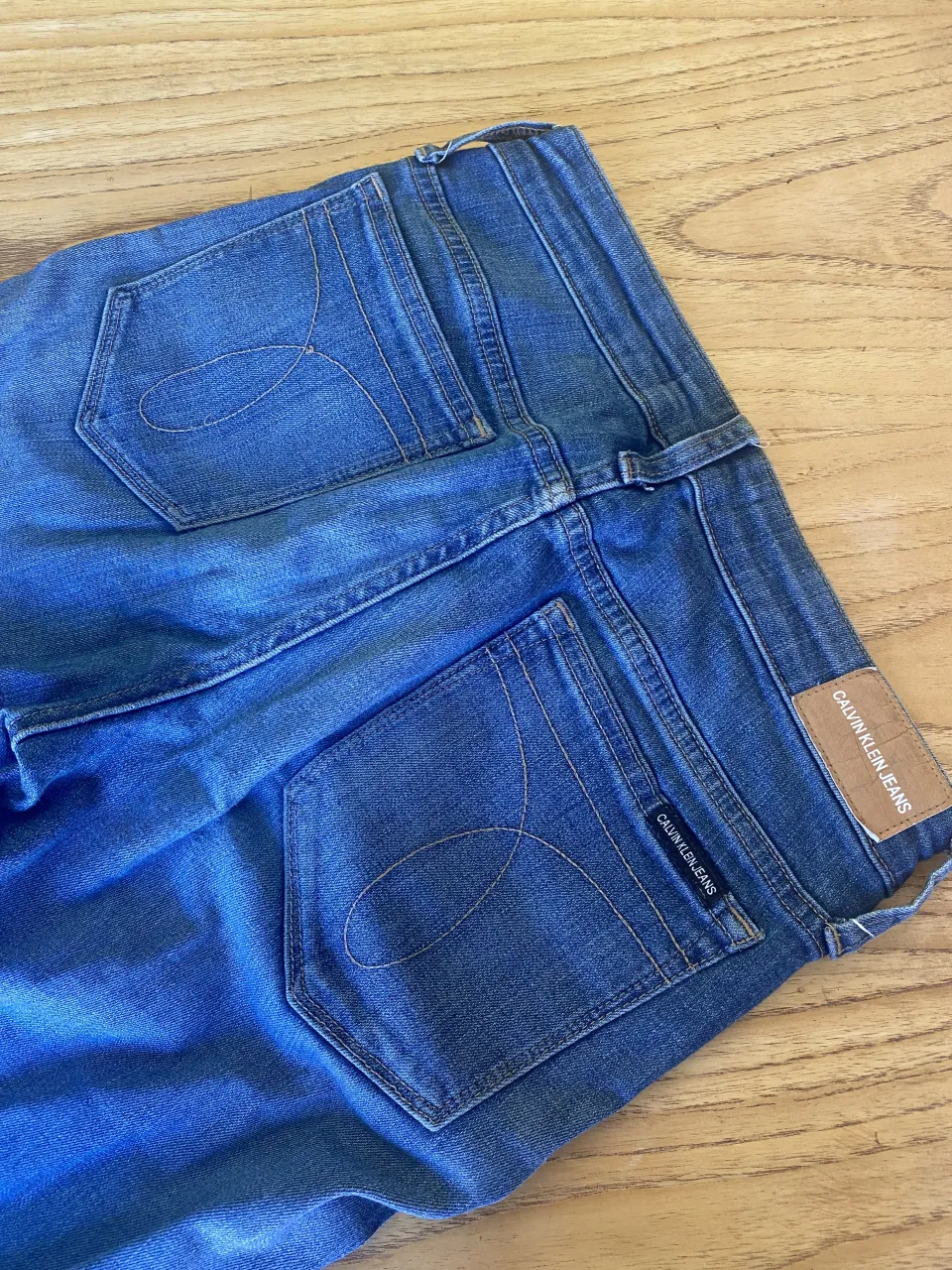 Jean Calvin Klein miniatura 4