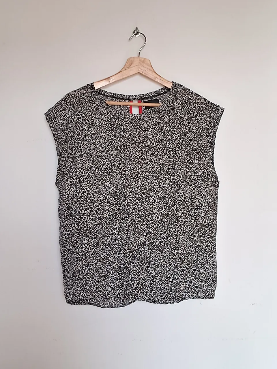 Musculosa Ay Not Dead - imagen 1