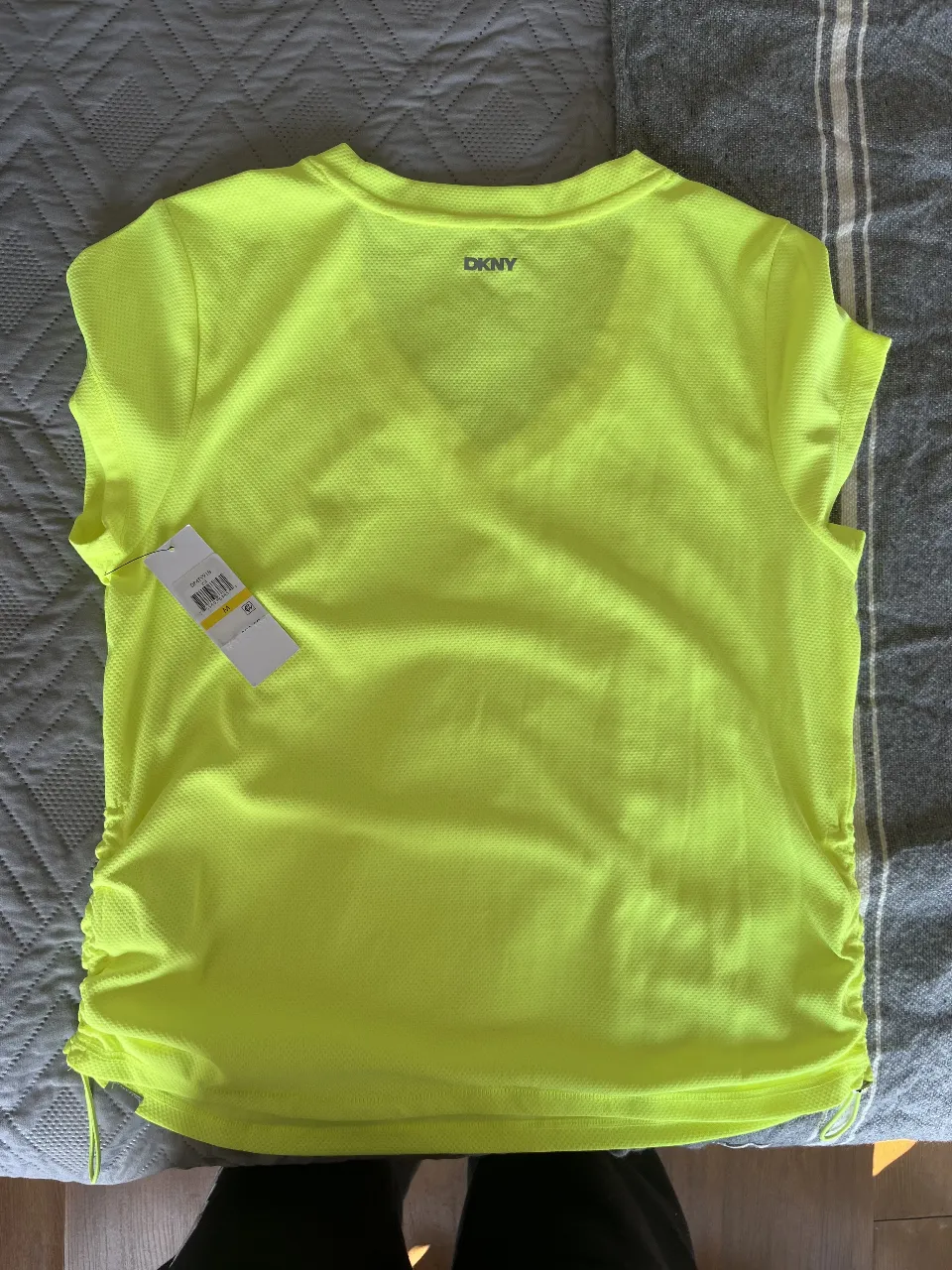 Remera DKNY - imagen 4
