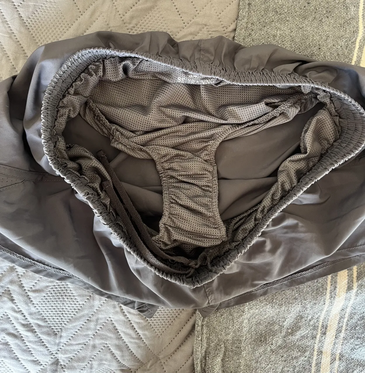 Short Corona - imagen 3