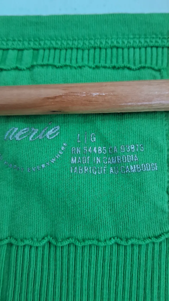 Musculosa Aerie - Vista 3