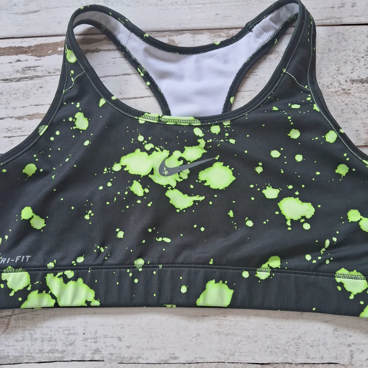 Top Nike - imagen 1