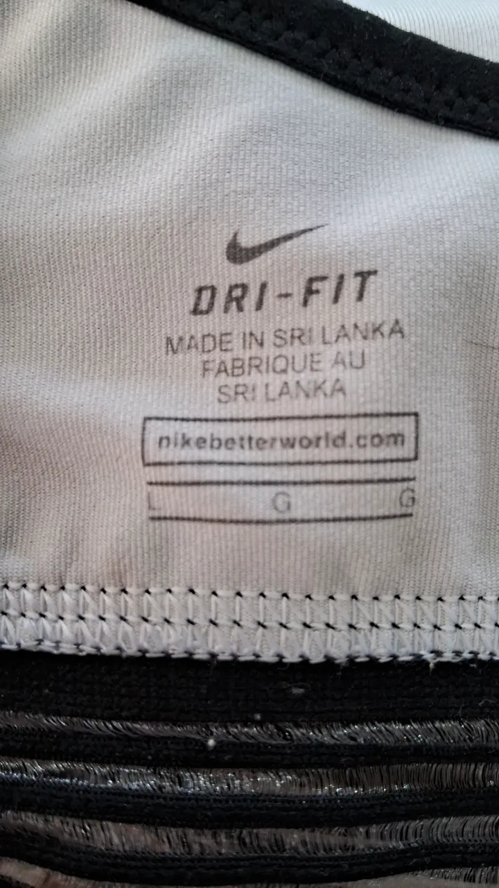 Top Nike - imagen 7