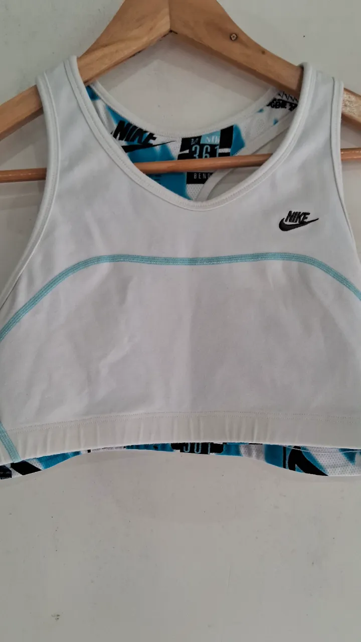 Top Nike - imagen 4