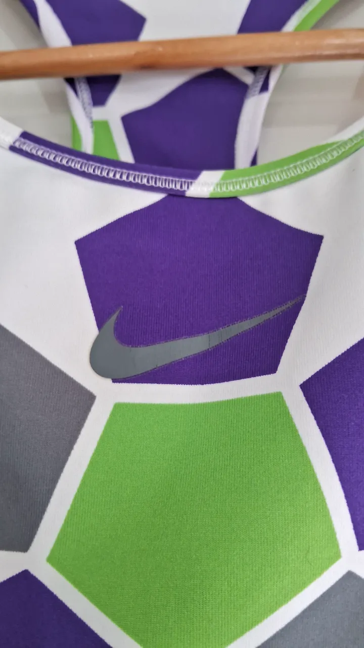 Top Nike - imagen 2
