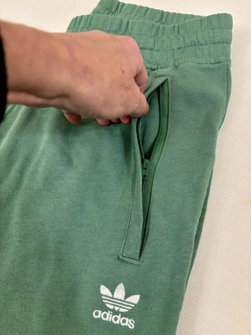 Pantalón adidas - imagen 2