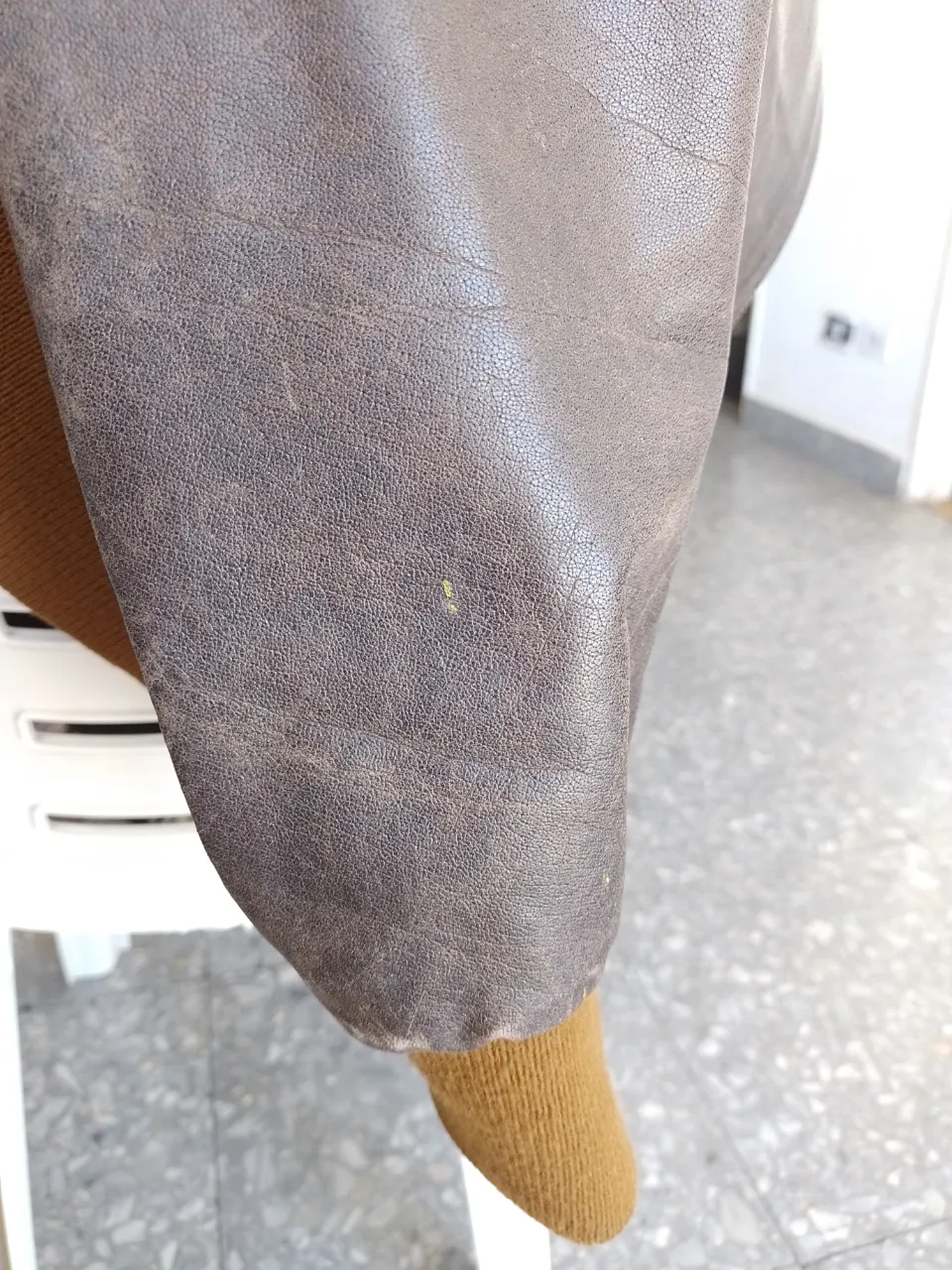 Campera The Genuine Leather - imagen 4