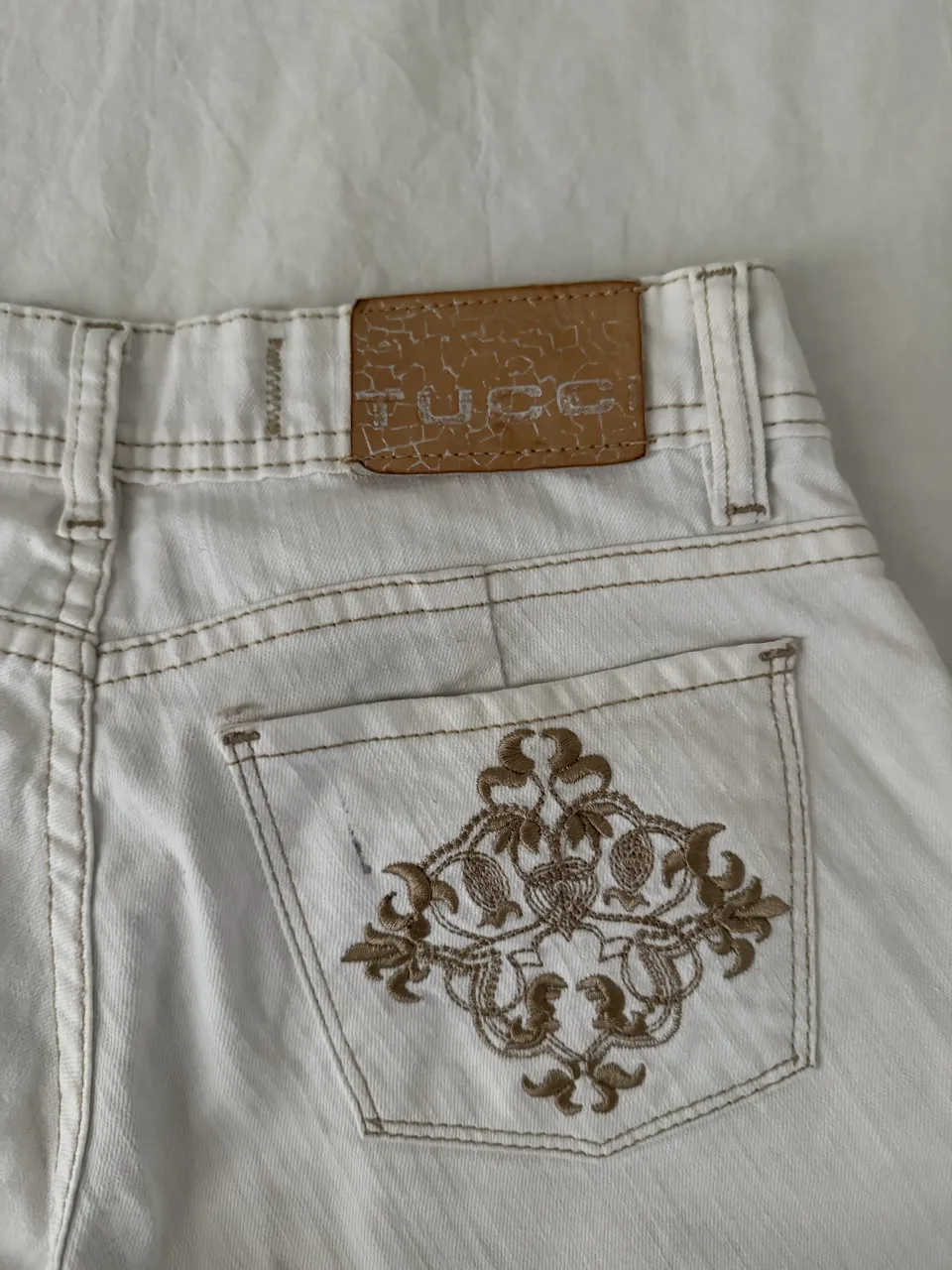 Short Tucci miniatura 6
