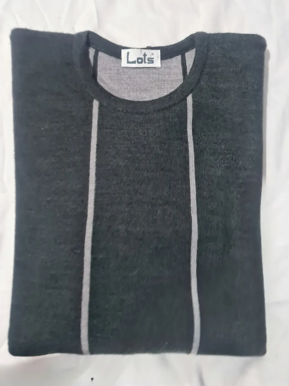 Sweater Lots - Vista 3