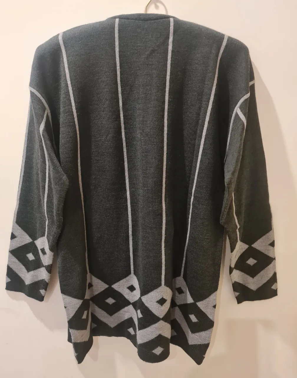 Sweater Lots - Vista 2