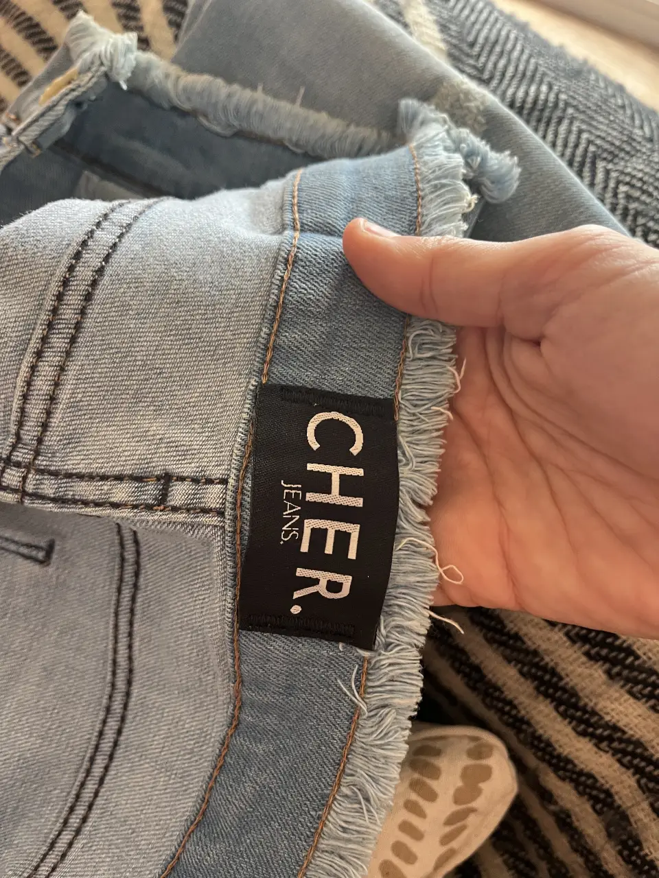 Jeans por los tobillos CHER. - Vista 2