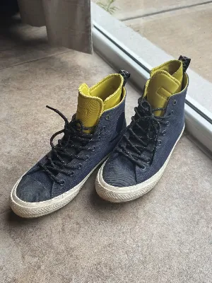 Converse