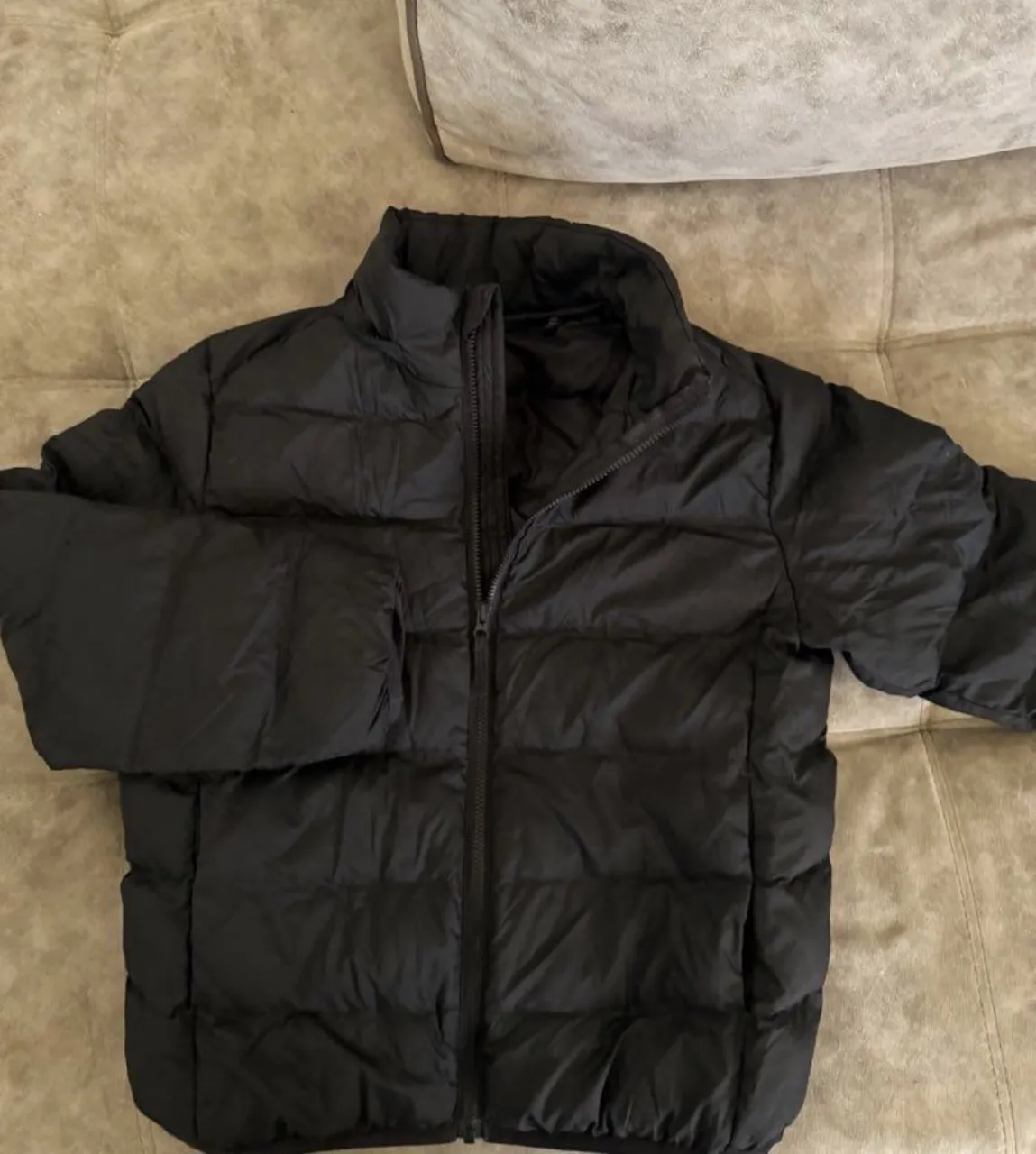 Campera de plumas Uniqlo - imagen 2