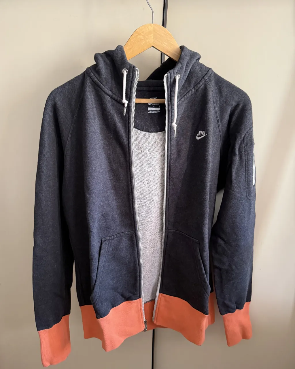 Campera Nike - imagen 1