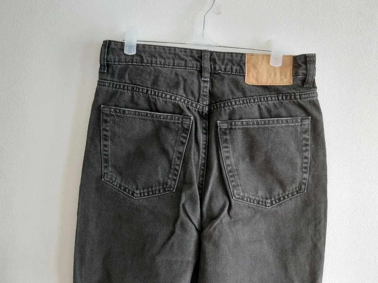 Jean Divided - imagen 4
