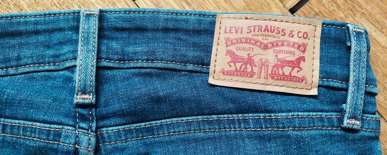 Jean Levi's - imagen 5