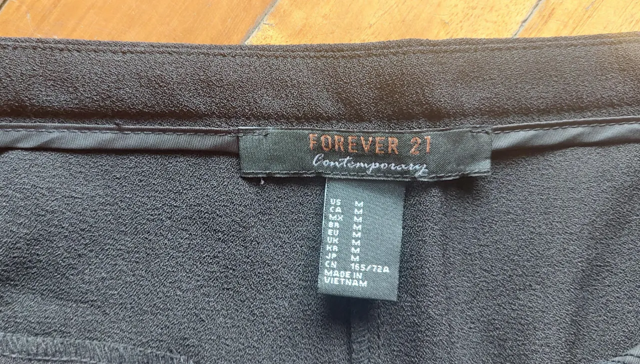 Pantalón Forever 21 - imagen 5