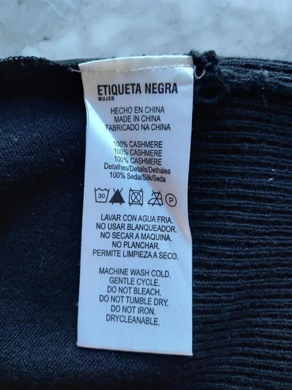 Sweater Etiqueta Negra - imagen 4