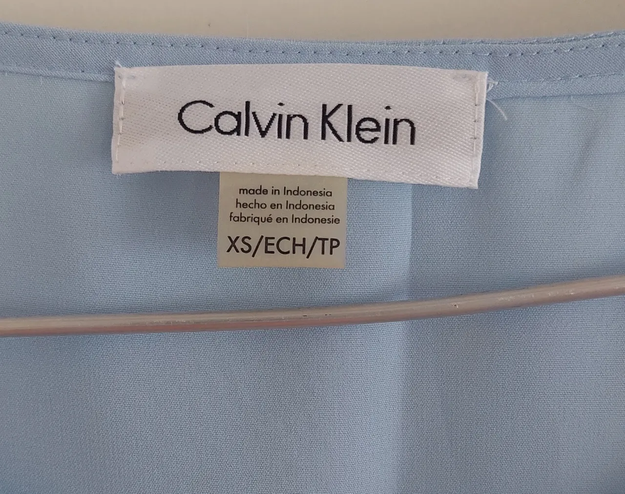 Blusa Calvin Klein - imagen 4