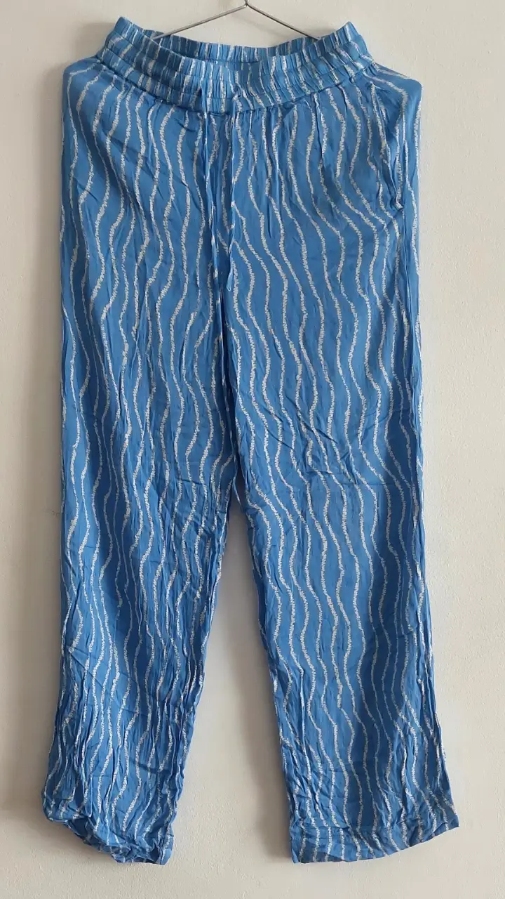 Pantalón Urban Outfitters - imagen 2