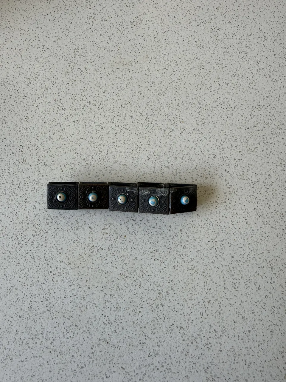 Pulsera A ≠ - Vista 4