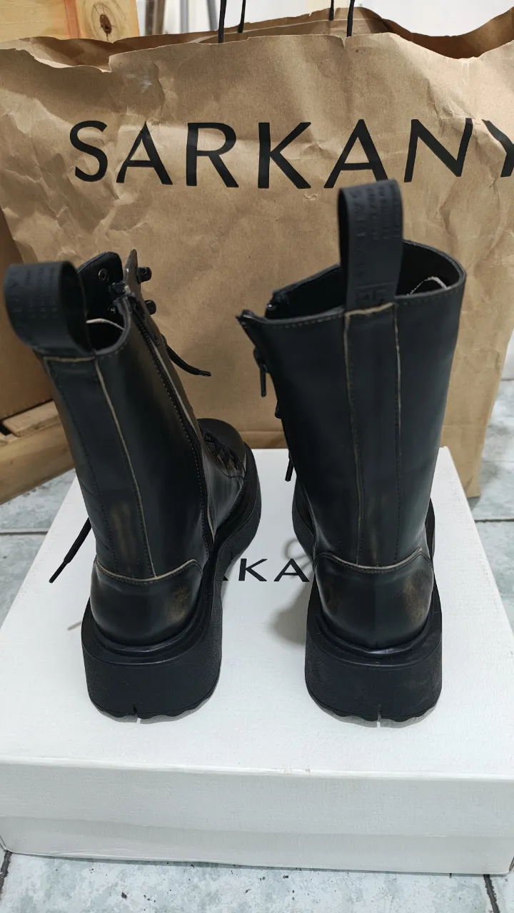 Borcegos Sarkany - imagen 2