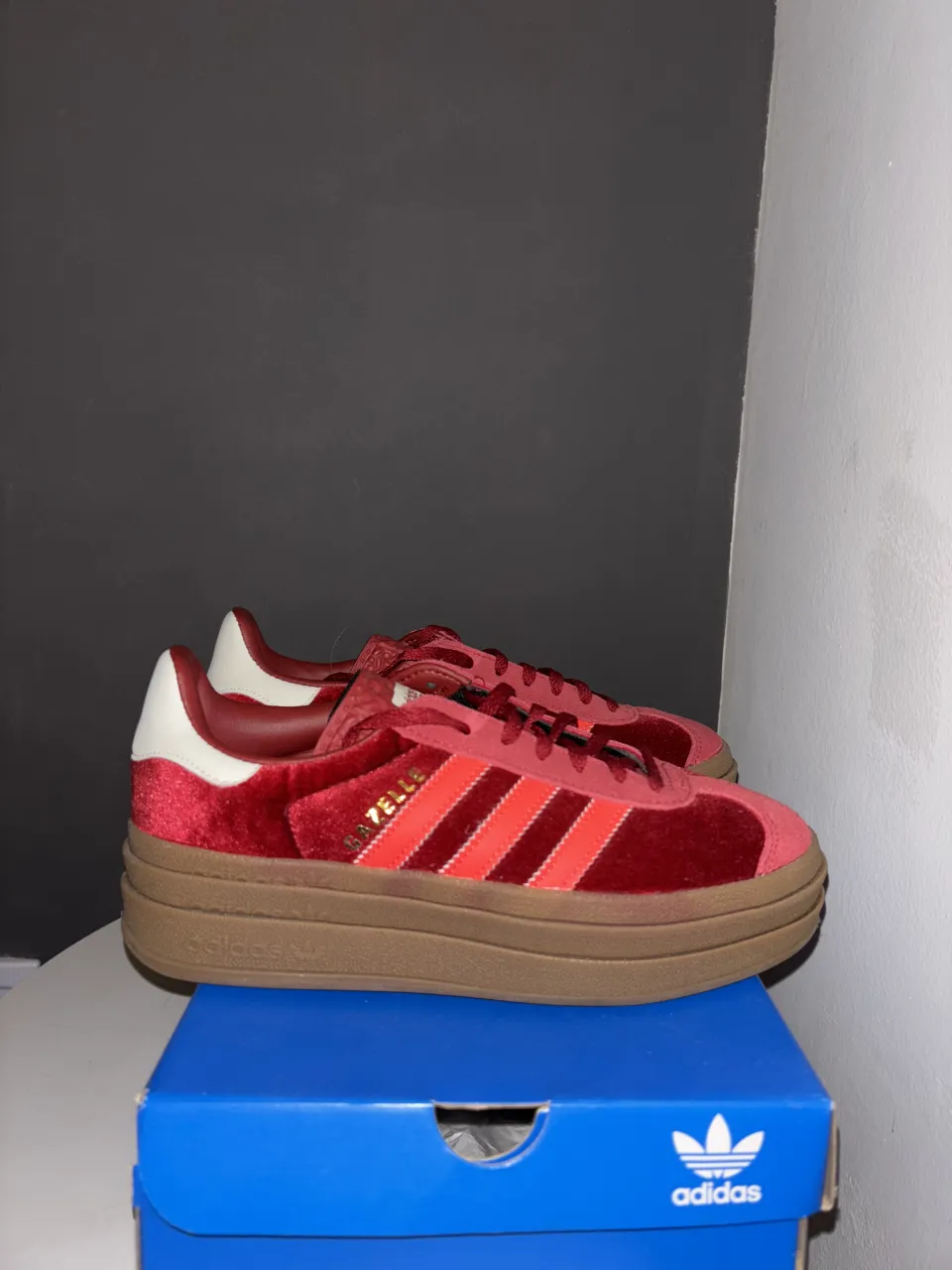 Zapatillas adidas - imagen 1