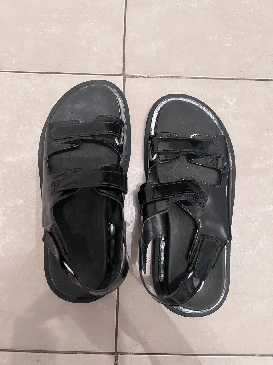 Sandalias No se ve la marca - imagen 2