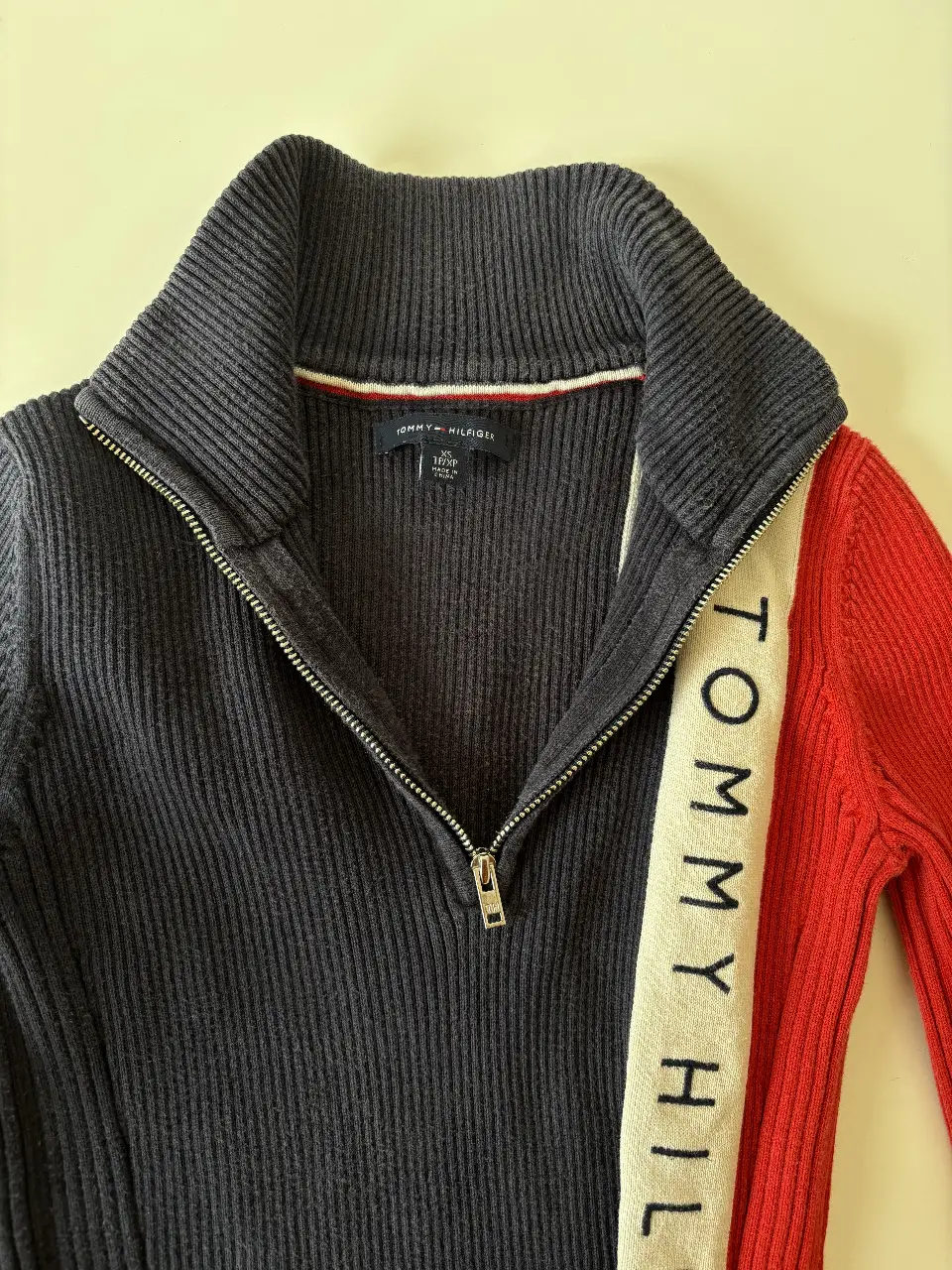 Polera Tommy Hilfiger - imagen 2