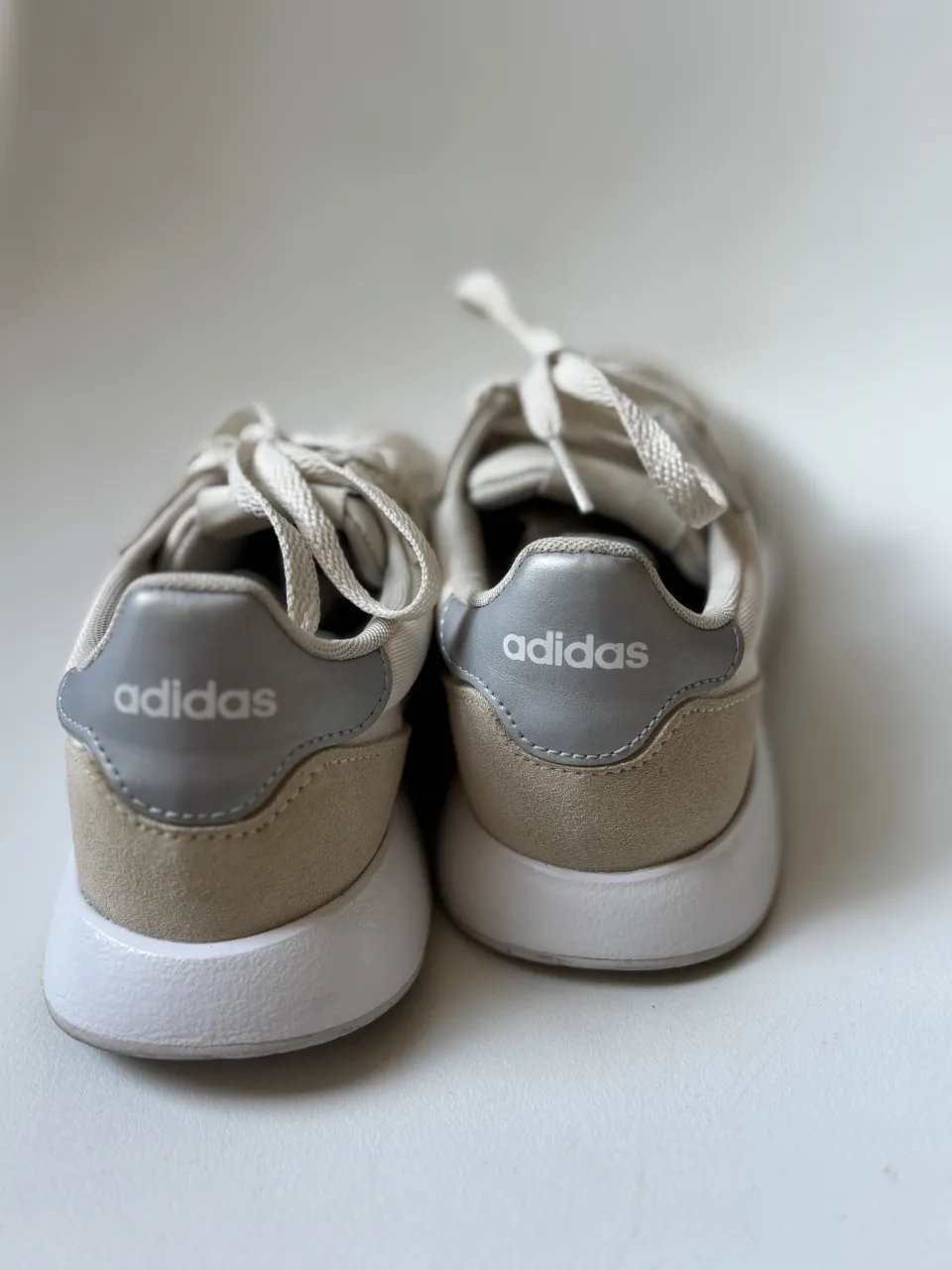 Zapatillas adidas - imagen 3