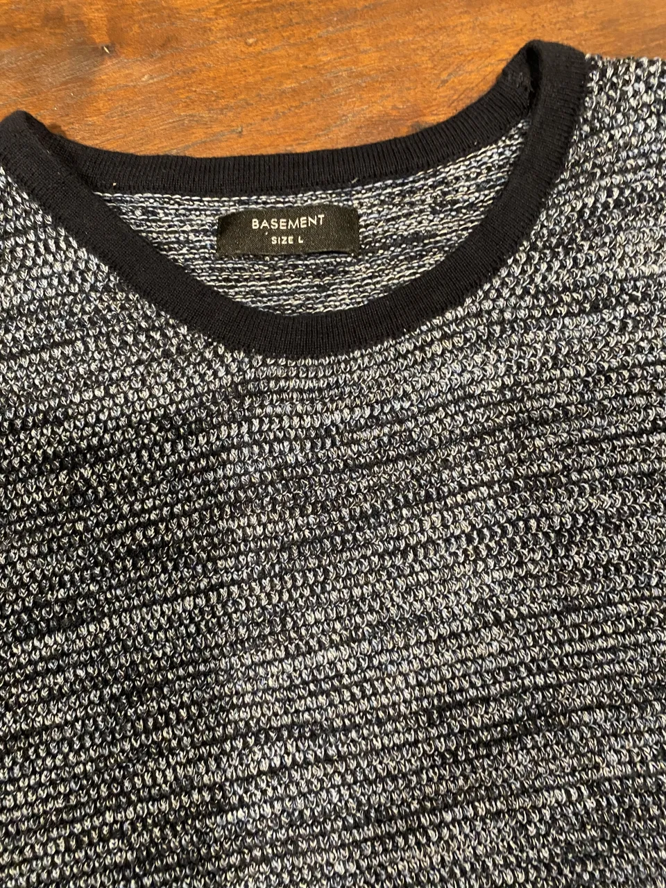 Sweater Basement - imagen 2