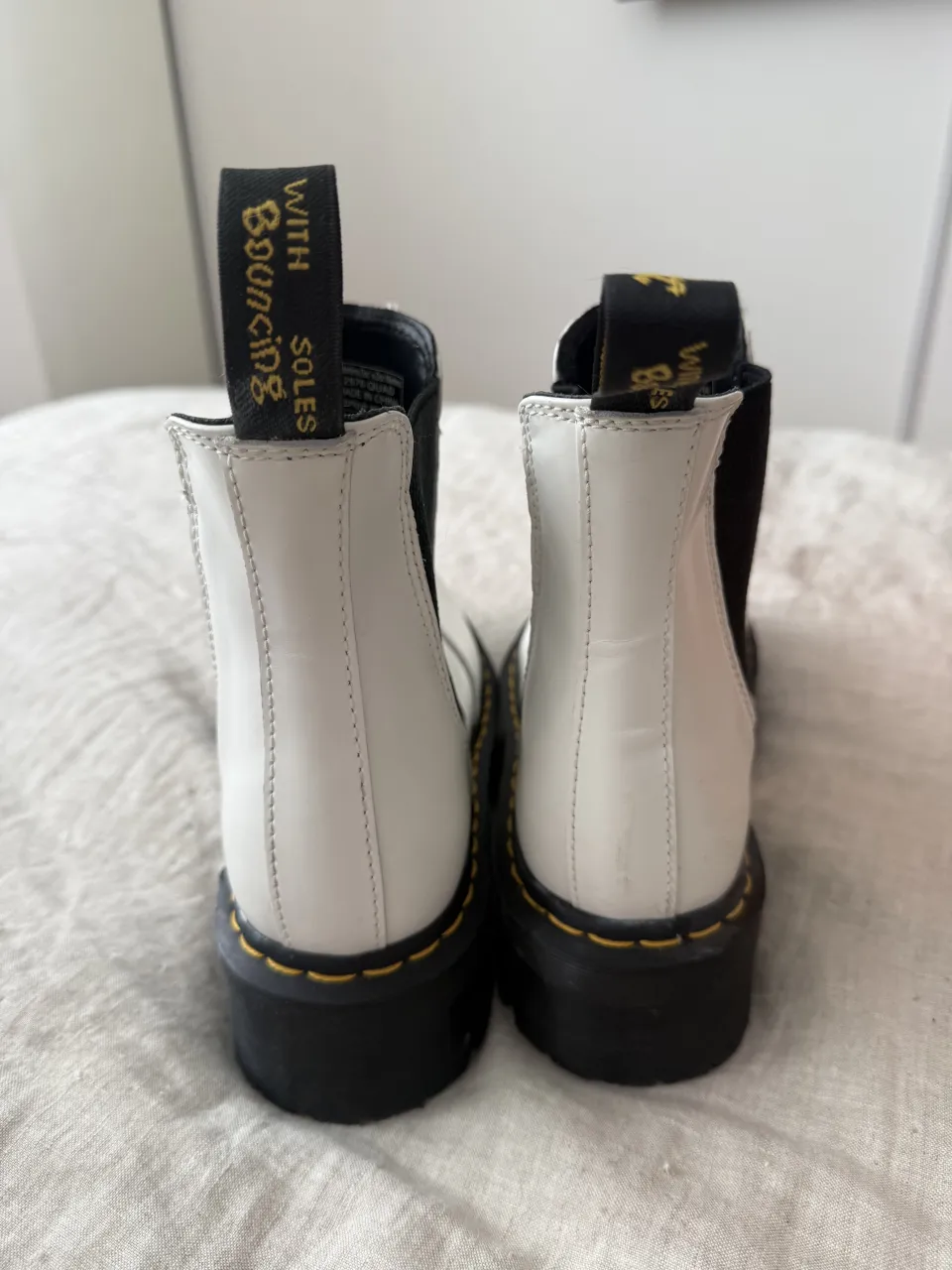 Borcegos Dr. Martens - Vista 4