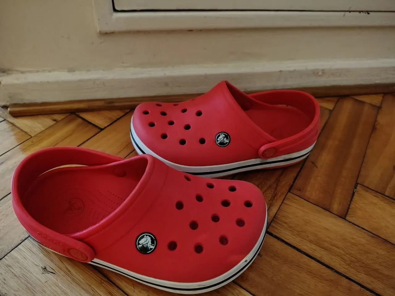 Zueco y mule Crocs - Vista 2