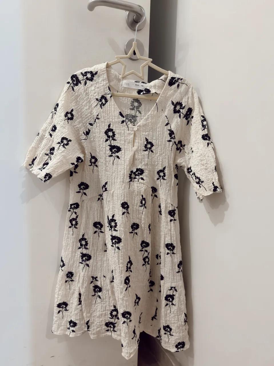 Vestido corto Zara - Vista 2