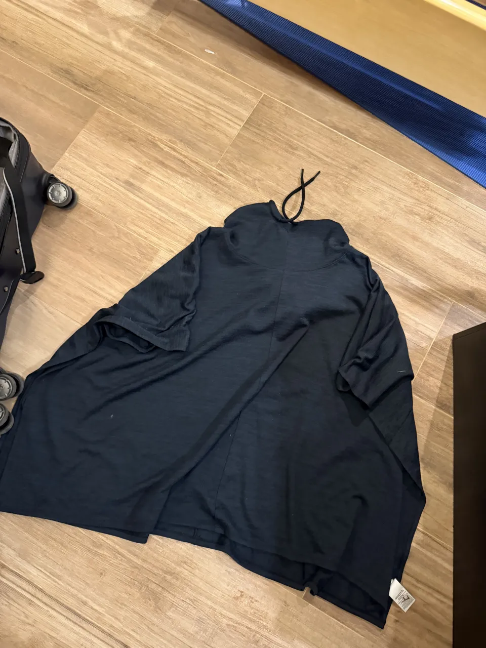 Buzo Gapfit - imagen 1