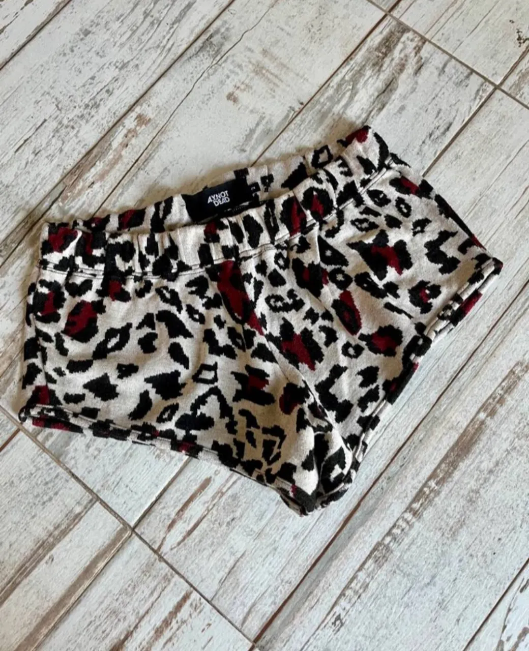 Short Ay Not Dead - imagen 3