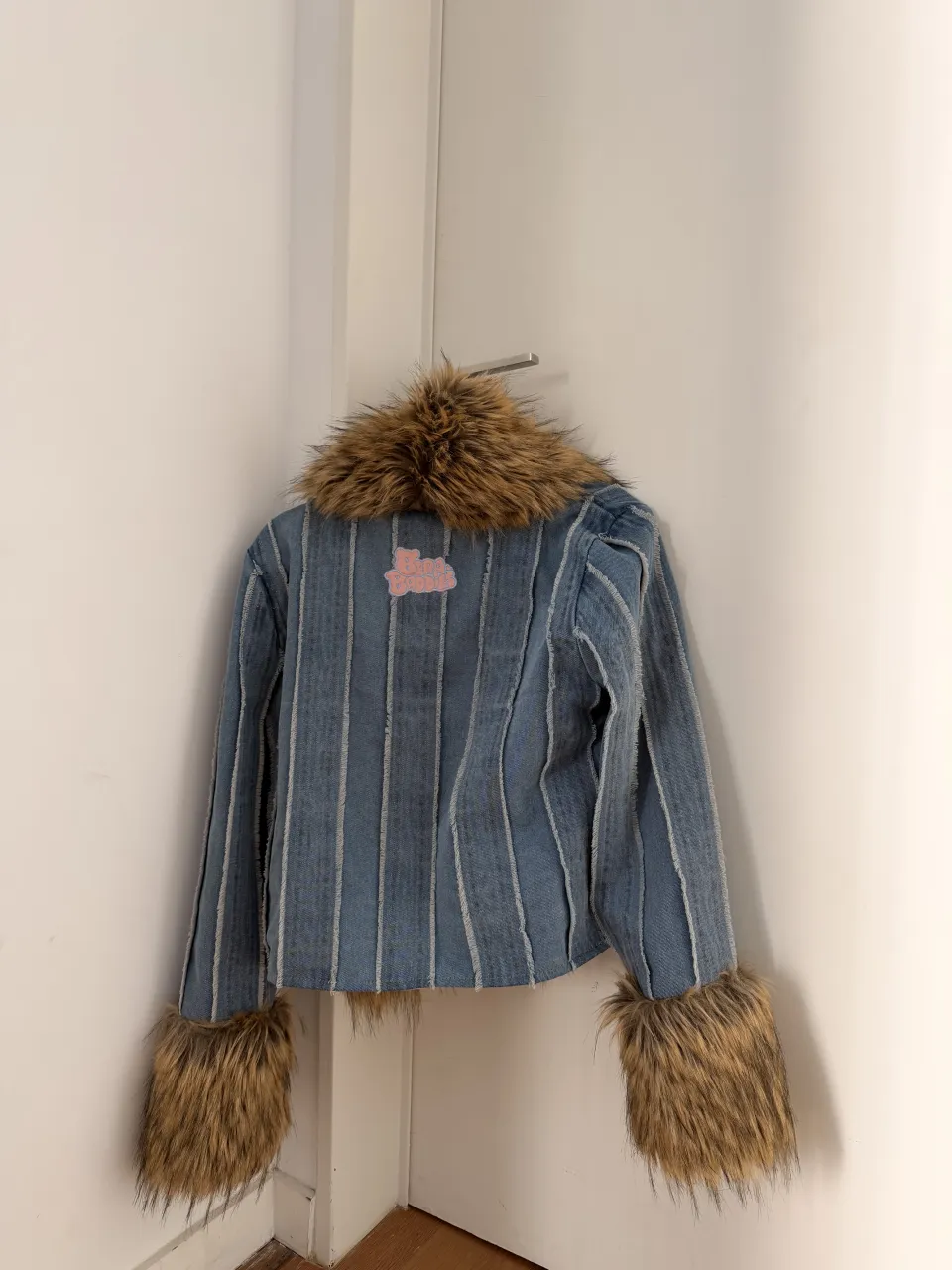 Campera Bera baddies - imagen 3