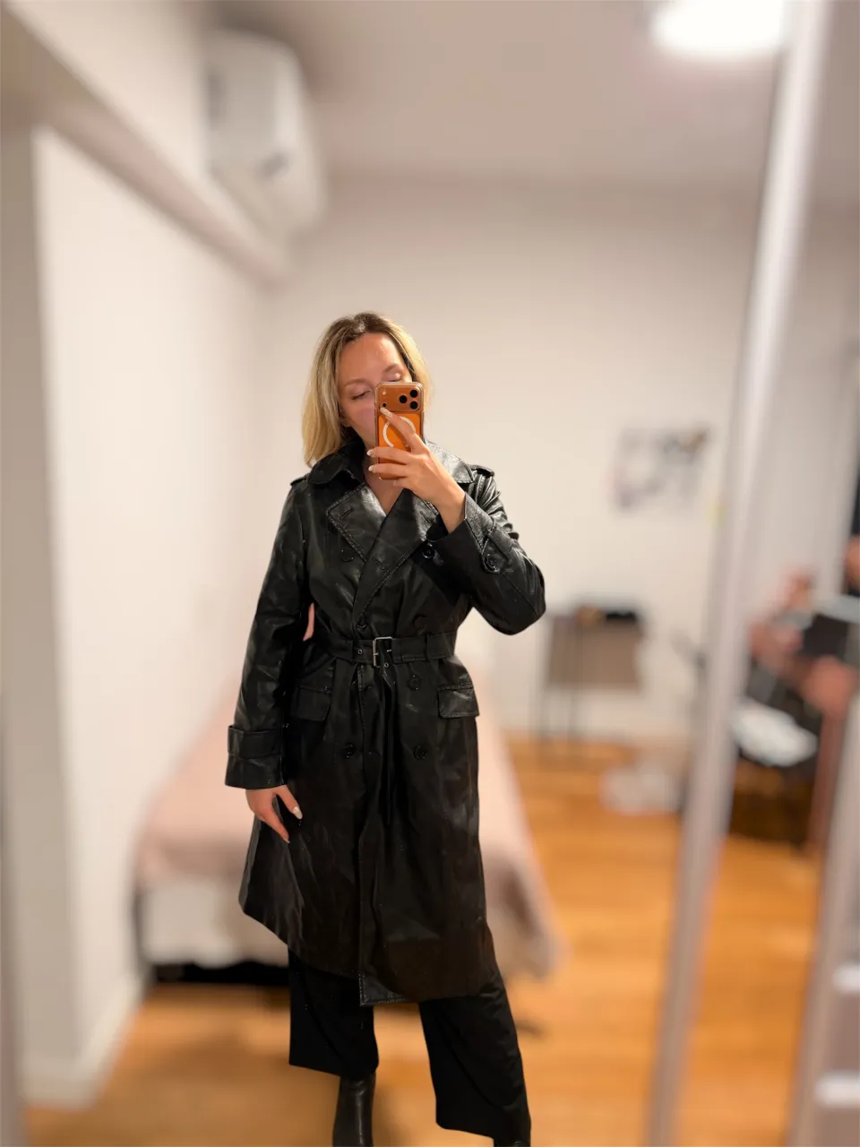 Trench Max Studio - imagen 3