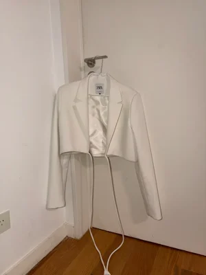 Zara · Talle L