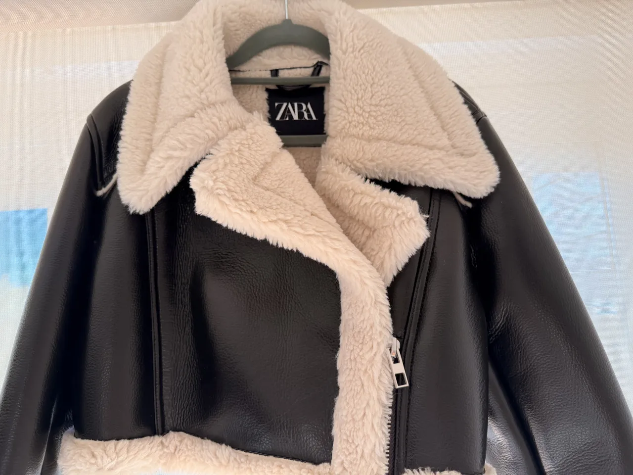 Campera Zara - Vista 2