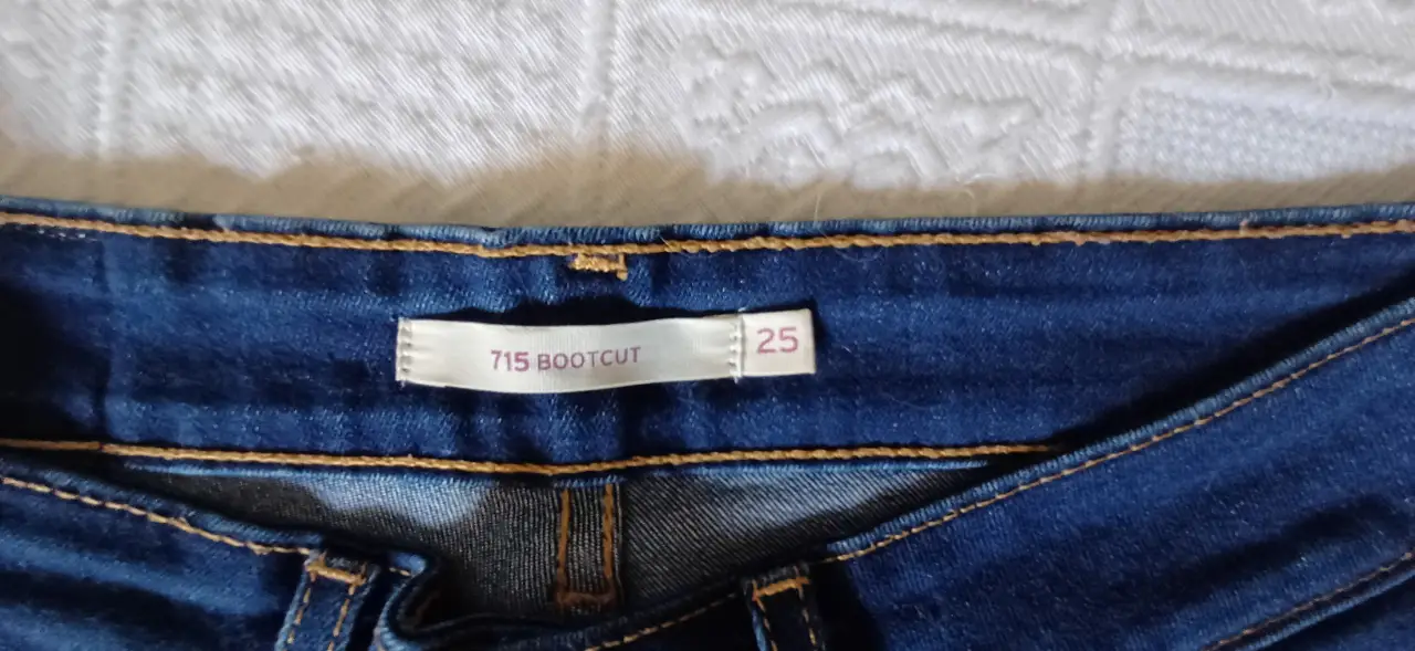 Jean Levi's - imagen 6