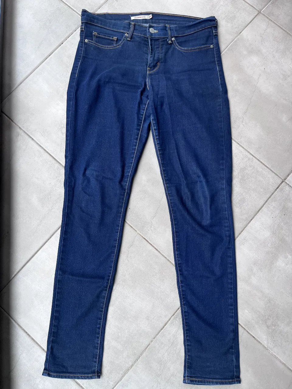 Jean Levi's - imagen 3