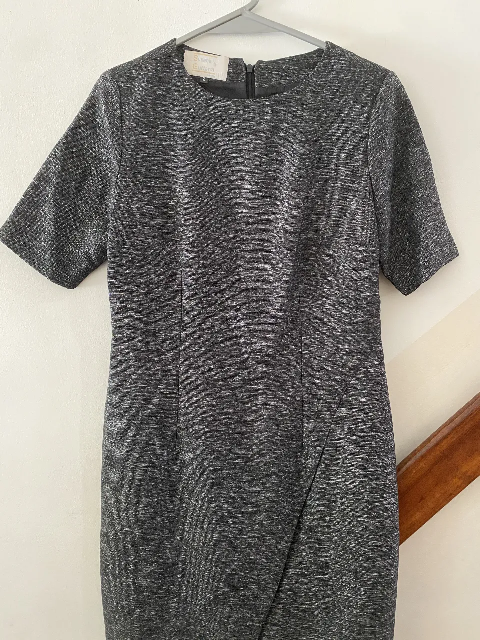 Traje Otra - Vista 2