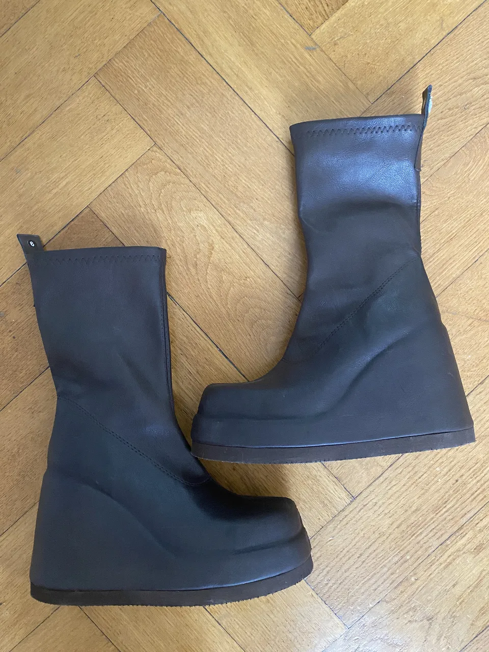 Botas Ricky Sarkany - imagen 1