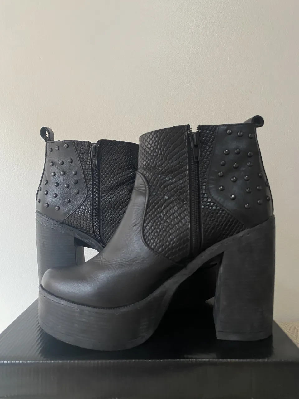 Botas Charlotte - imagen 1