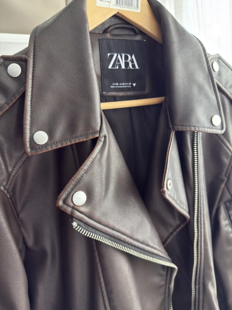 Campera Zara - Vista 4