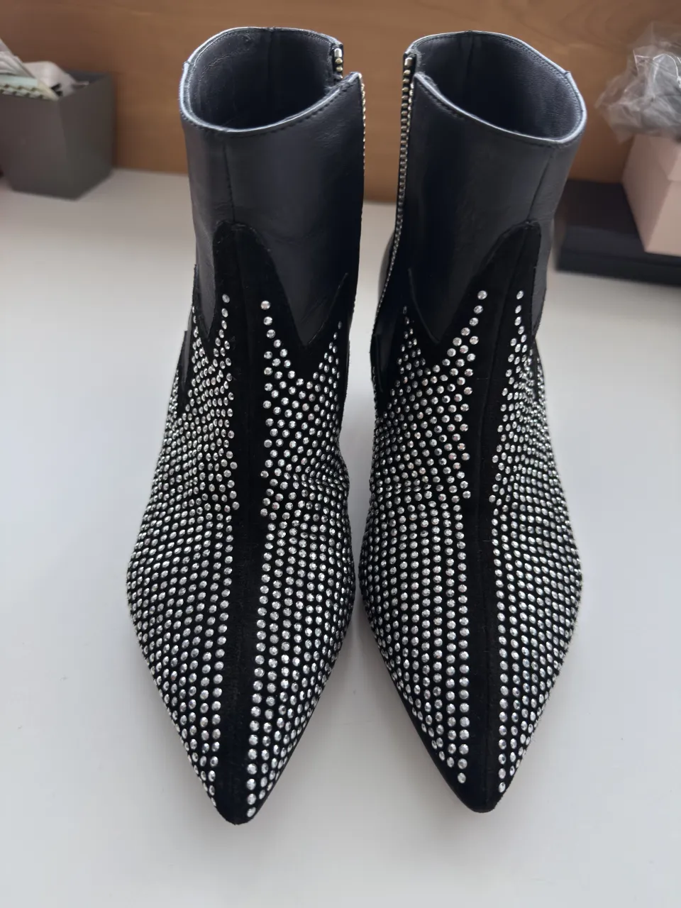 Botines Jazmín Chebar - imagen 1