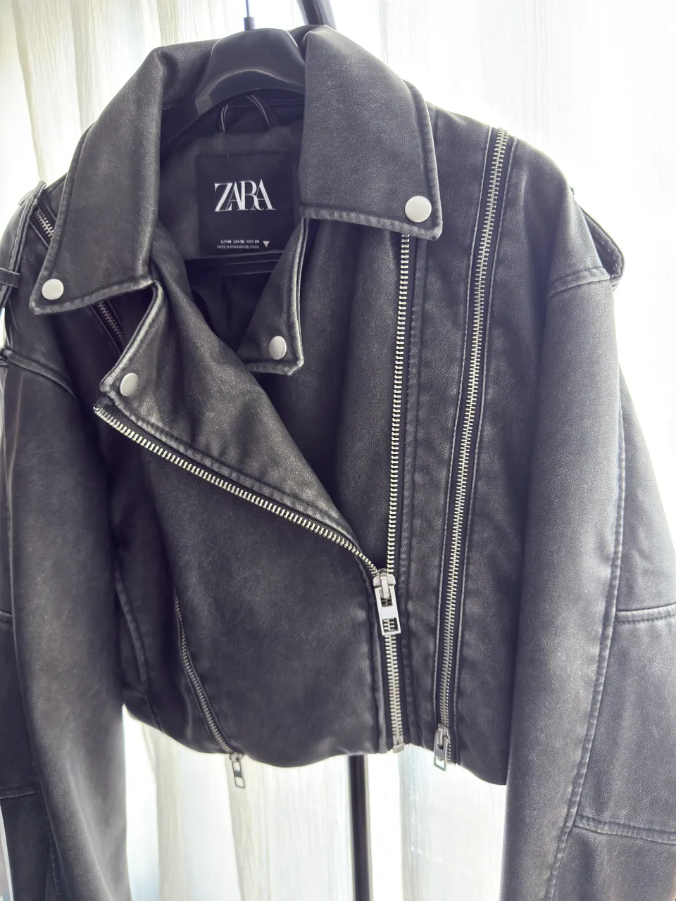 Campera Zara - Vista 3