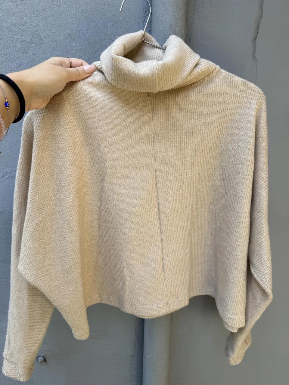 Polera A ≠ - imagen 3