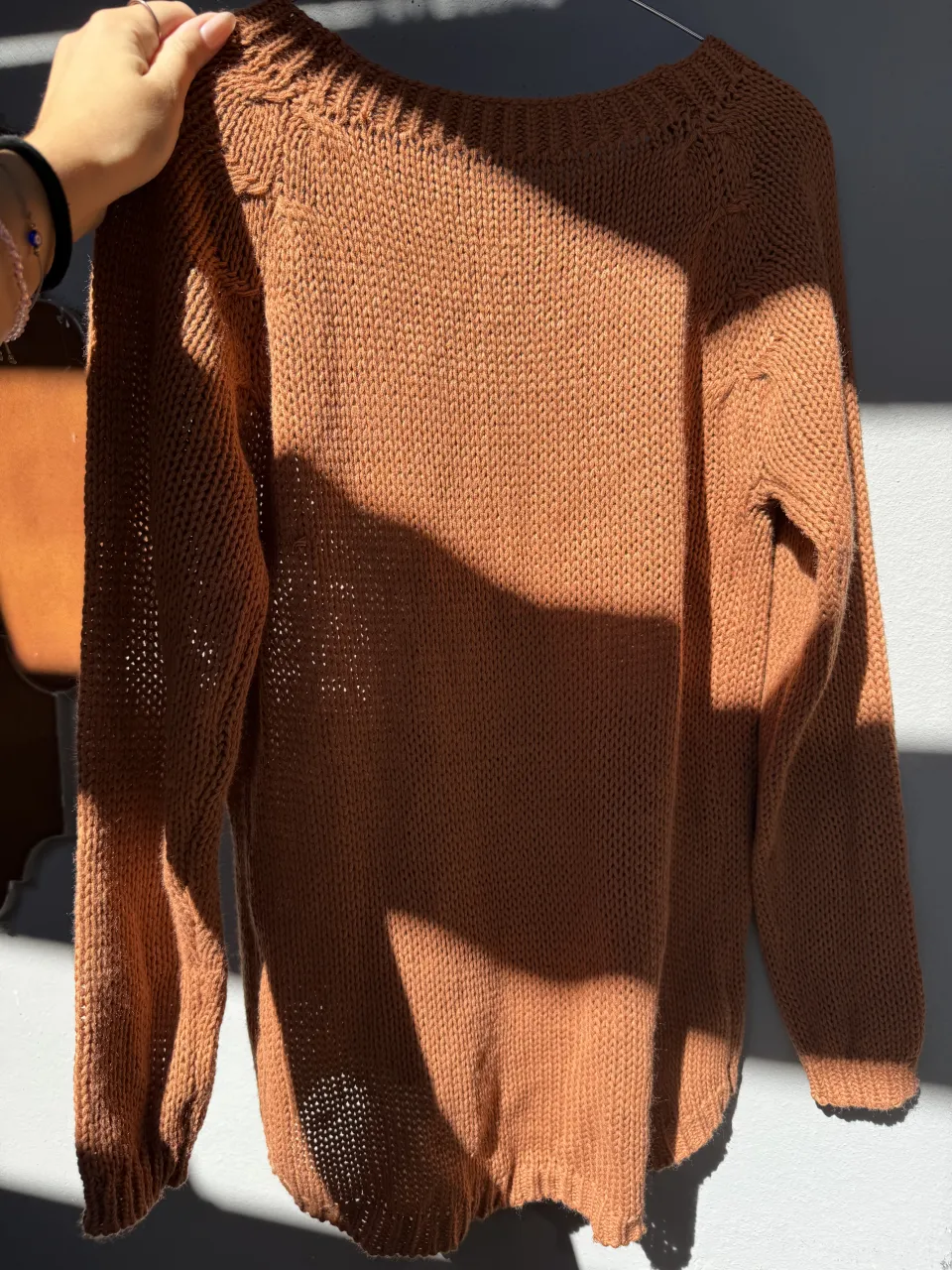 Sweater A ≠ miniatura 2